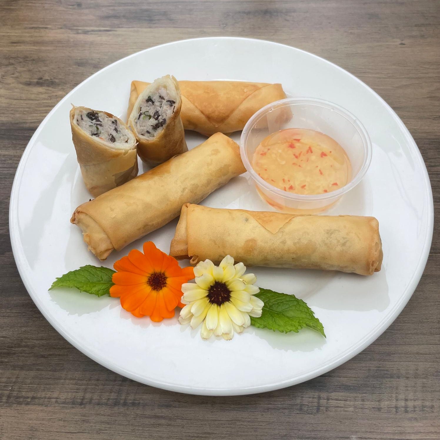 Chả Giò — Vietnamese Crispy Spring Rolls